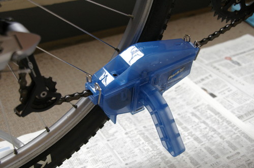 自転車チェーン掃除前 チェーンクリーナー装着 自転車チェーン掃除前_2