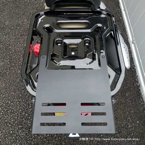 CT125用リア延長キャリア１２cmを後ろからみた画像