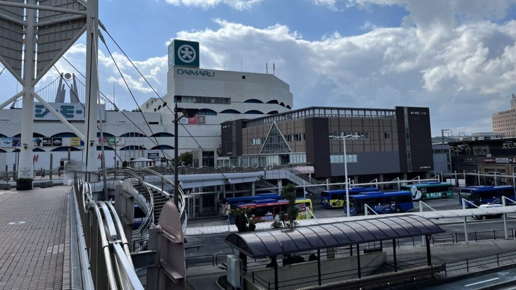 下関駅前のペデストリアンデッキからの眺め